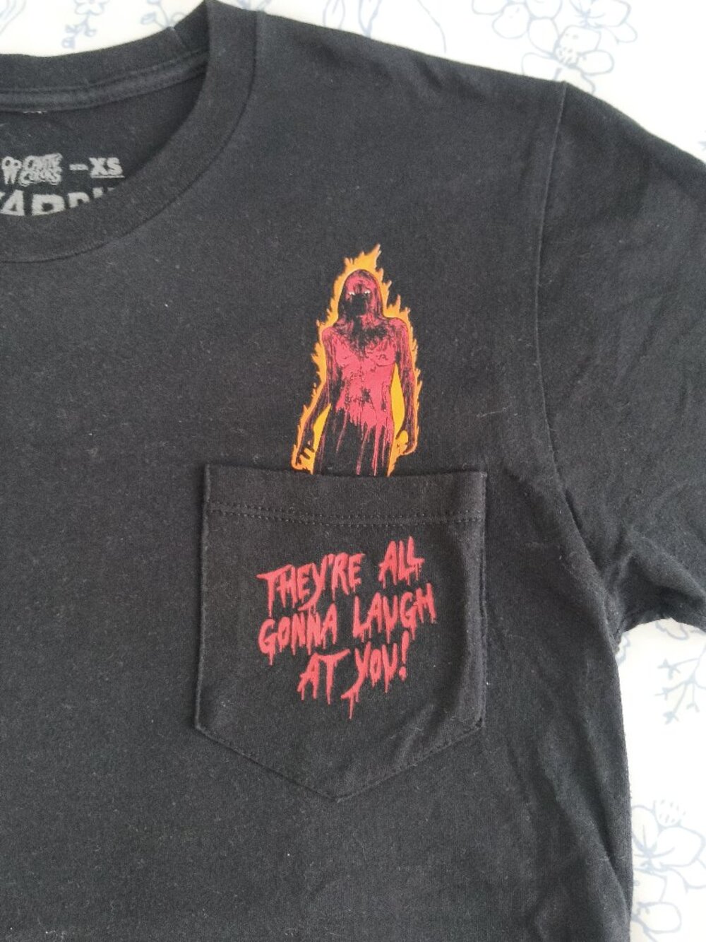 Cavity Colors Carrie Pocket Graphic T-shirt